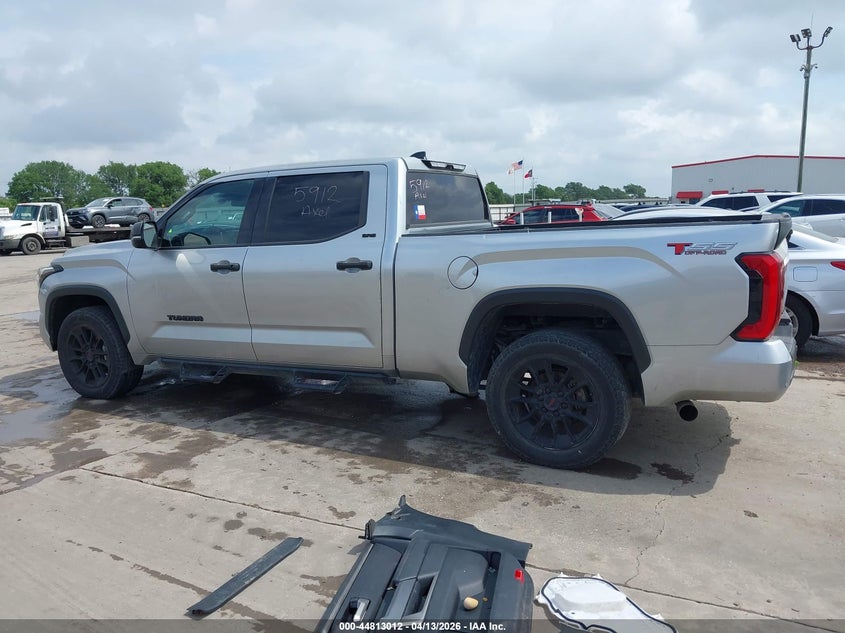 2022 Toyota Tundra Sr5 VIN: 5TFLA5EC3NX005072 Lot: 44813012
