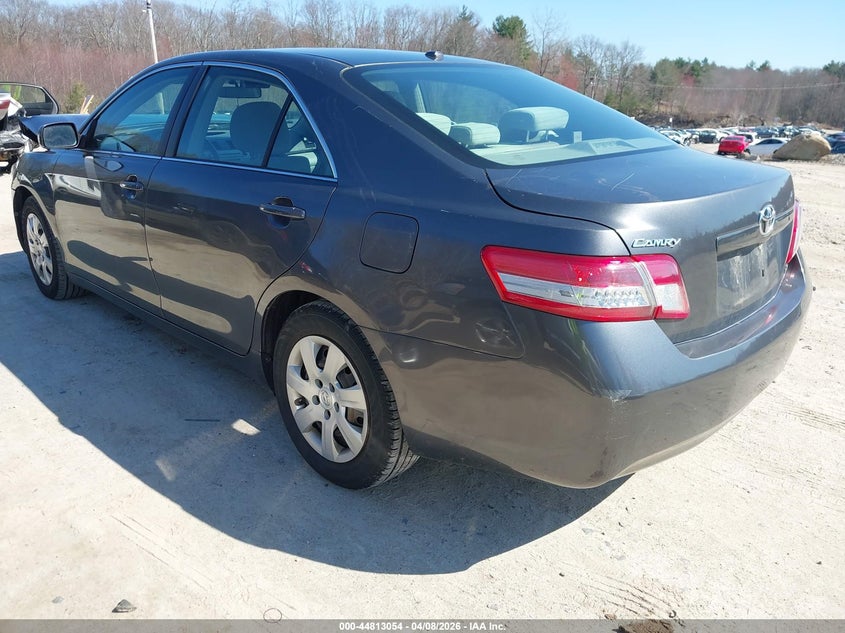 2010 Toyota Camry Le
