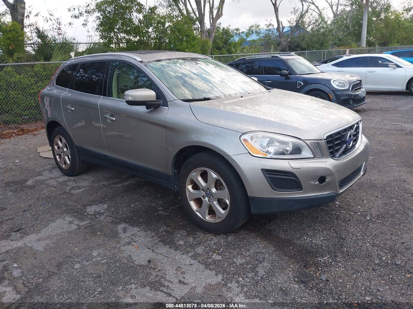 2013 Volvo Xc60 3.2/3.2 Platinum/3.2 Premier/3.2 Premier Plus