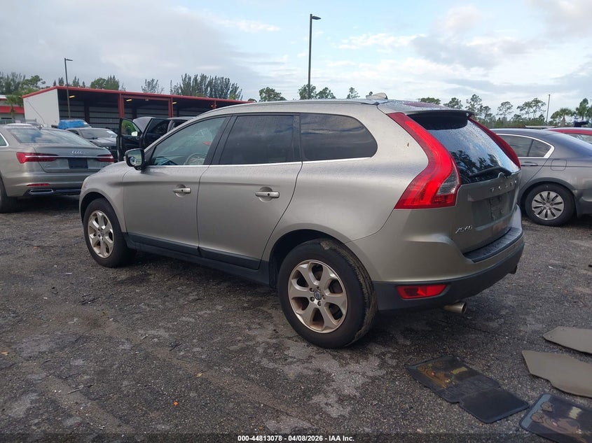2013 Volvo Xc60 3.2/3.2 Platinum/3.2 Premier/3.2 Premier Plus