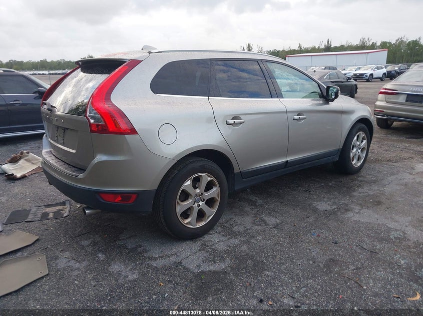 2013 Volvo Xc60 3.2/3.2 Platinum/3.2 Premier/3.2 Premier Plus