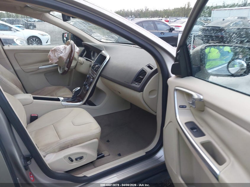 2013 Volvo Xc60 3.2/3.2 Platinum/3.2 Premier/3.2 Premier Plus