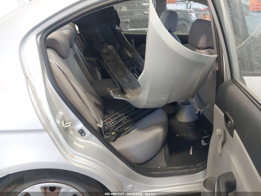 2009 HYUNDAI ACCENT auction photo 8