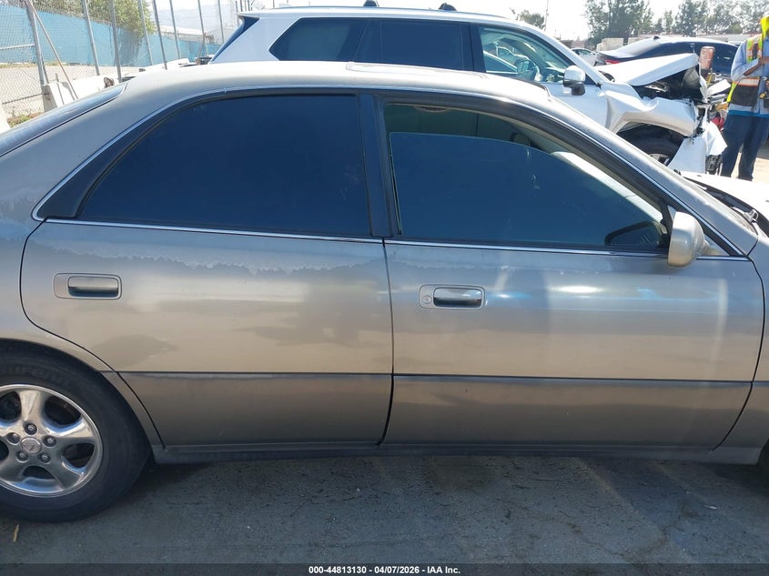 1999 Lexus Es 300 VIN: JT8BF28G2X5065190 Lot: 44813130