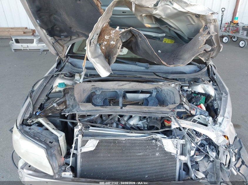 2005 Volvo V70 2.4 VIN: YV1SW612X52472836 Lot: 44813142