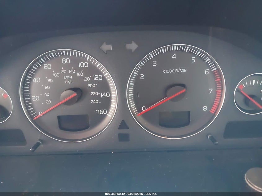 2005 Volvo V70 2.4 VIN: YV1SW612X52472836 Lot: 44813142