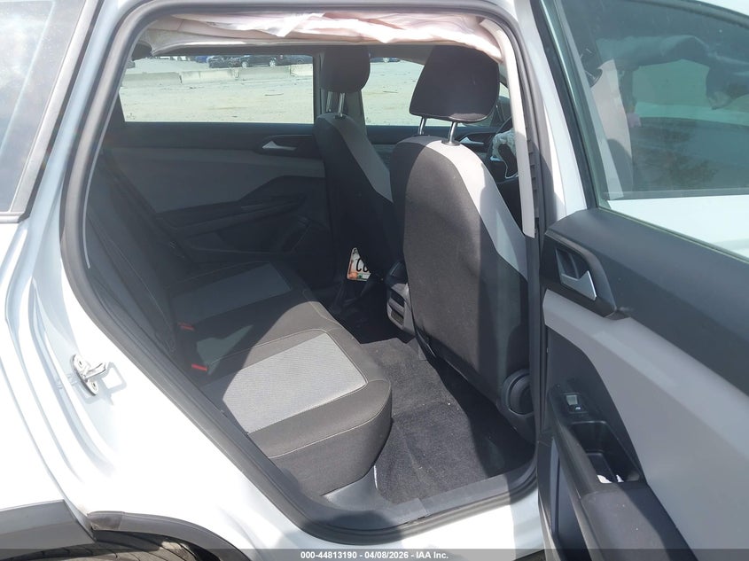 2022 Volkswagen Taos 1.5T S VIN: 3VVAX7B26NM078876 Lot: 44813190