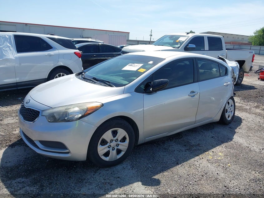 2016 KIA FORTE auction photo 2