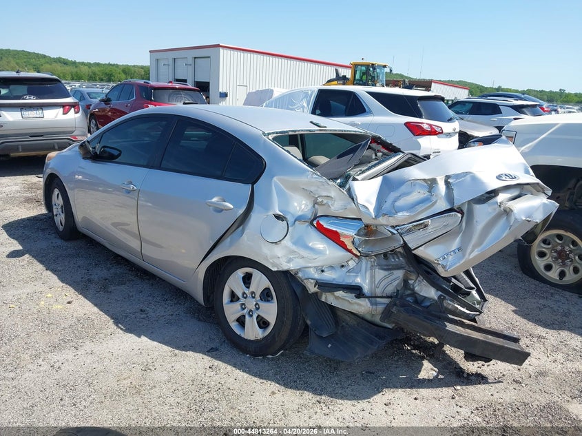 2016 KIA FORTE auction photo 3