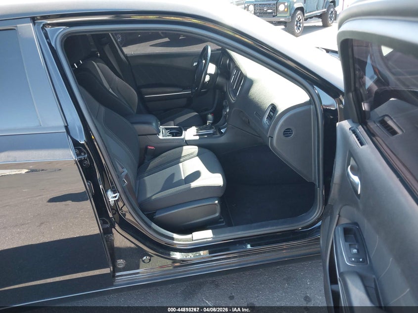 2019 Dodge Charger Sxt Rwd