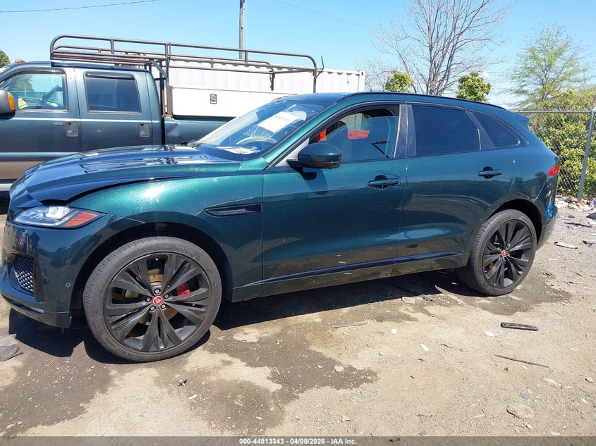 JAGUAR F-PACE - zdjęcie 14