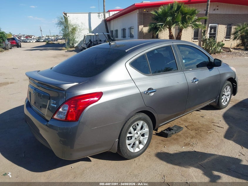3N1CN7AP3HL906535 2017 Nissan Versa 1.6 1.6 Sv grey