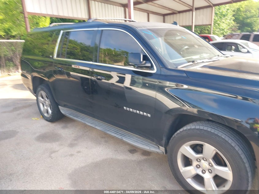 2015 Chevrolet Suburban 1500 Lt VIN: 1GNSCJKC4FR176185 Lot: 44813471
