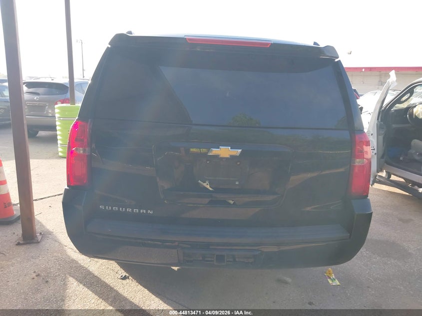 2015 Chevrolet Suburban 1500 Lt VIN: 1GNSCJKC4FR176185 Lot: 44813471