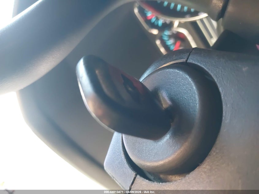 2015 Chevrolet Suburban 1500 Lt VIN: 1GNSCJKC4FR176185 Lot: 44813471