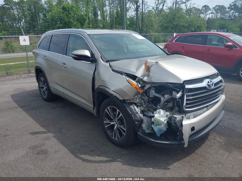 2016 Toyota Highlander Xle V6