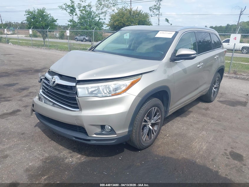2016 Toyota Highlander Xle V6