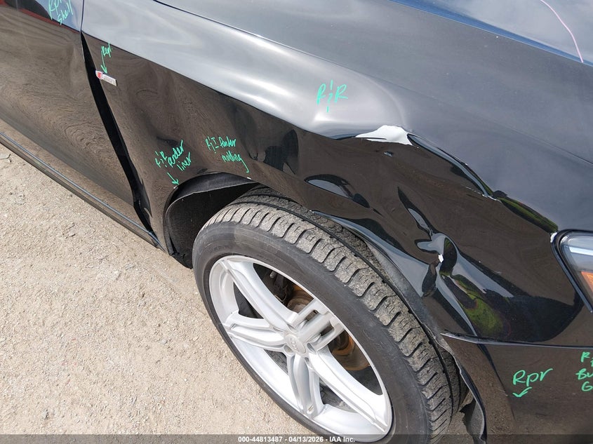 2011 Audi Q5 3.2 Premium Plus VIN: WA1DKAFP0BA011836 Lot: 44813487