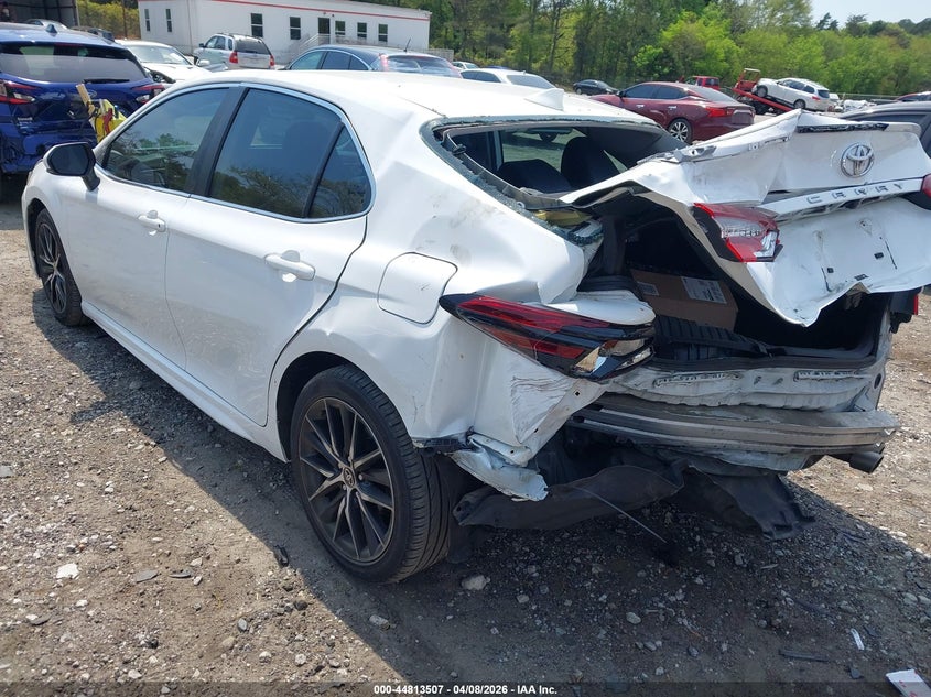 AtlanticExpress - Toyota Camry