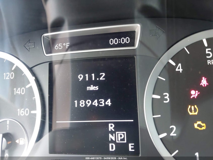 2017 Infiniti Qx30 Premium VIN: SJKCH5CP1HA027724 Lot: 44813579