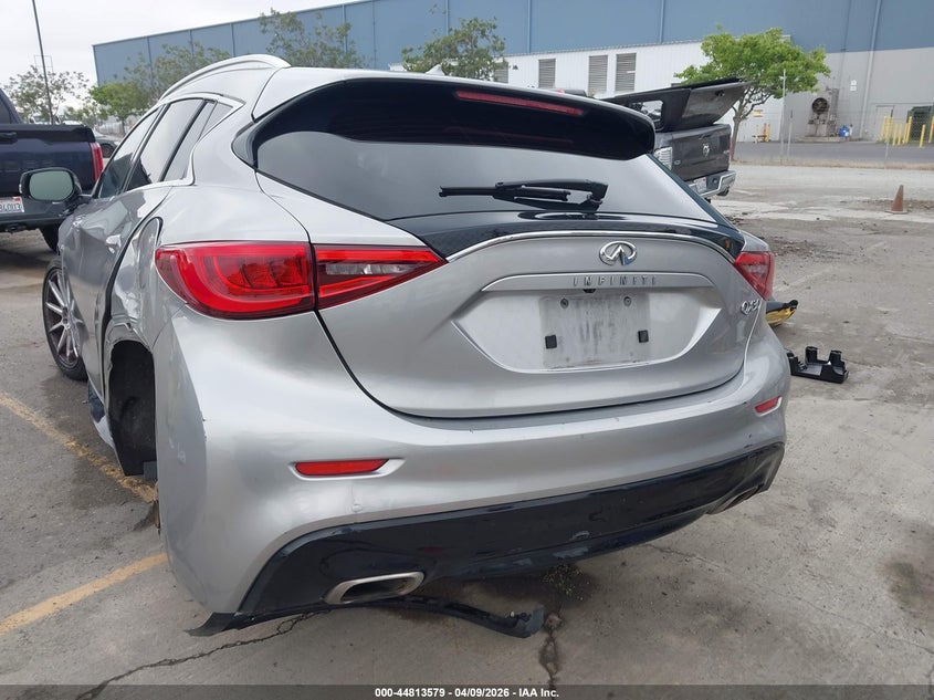 2017 Infiniti Qx30 Premium VIN: SJKCH5CP1HA027724 Lot: 44813579