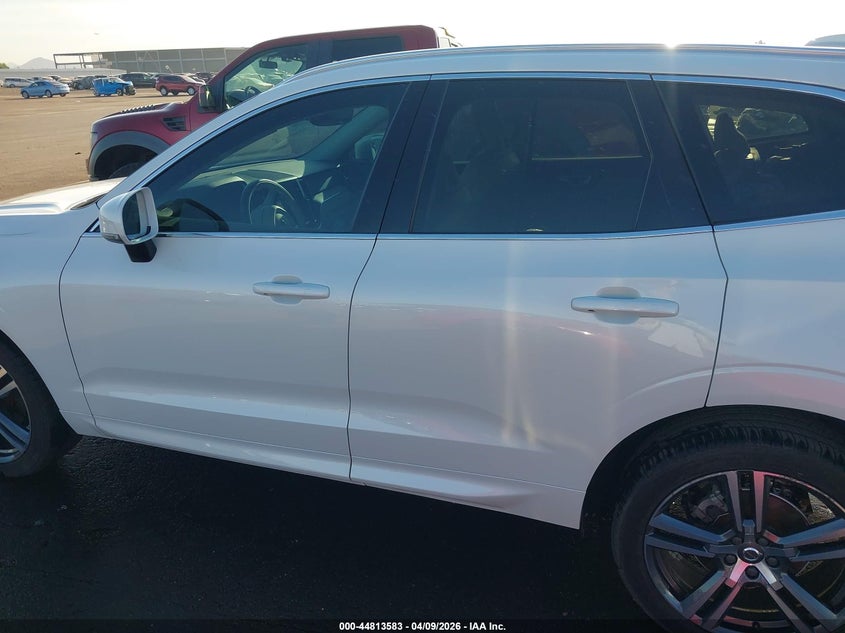 2021 Volvo Xc60 T5 Momentum VIN: YV4102DK9M1696768 Lot: 44813583