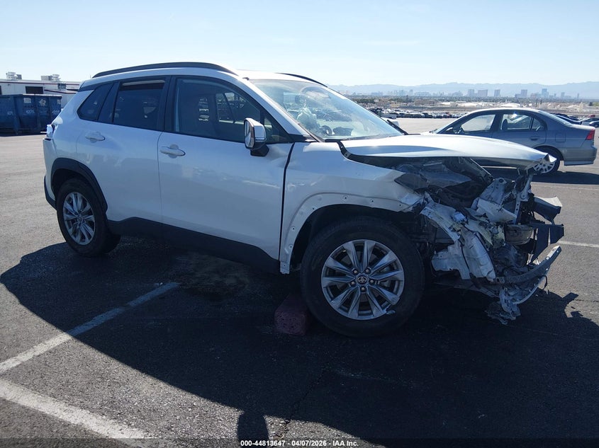 2024 Toyota Corolla Cross Le