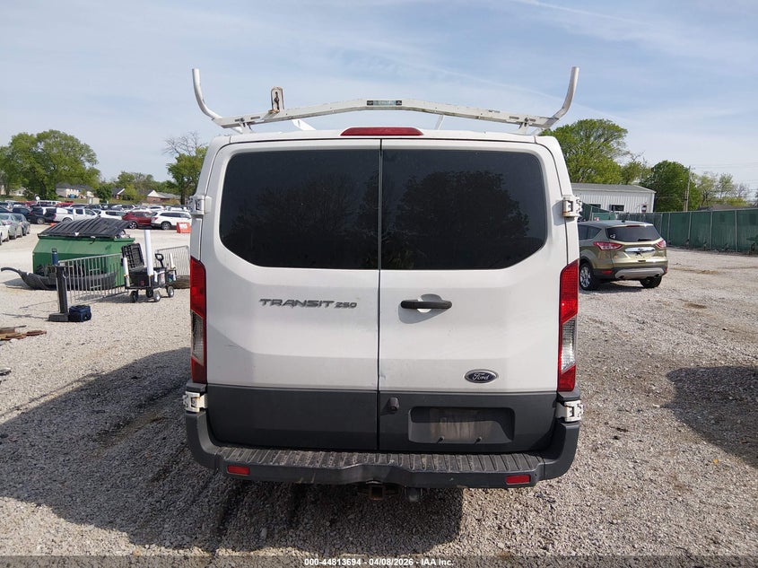 2016 Ford Transit 3.7 -250 white Lot 111044813694 Vin 1FTYR1ZM2GKA34802