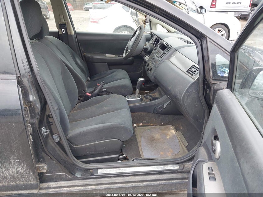 2010 Nissan Versa 1.8S