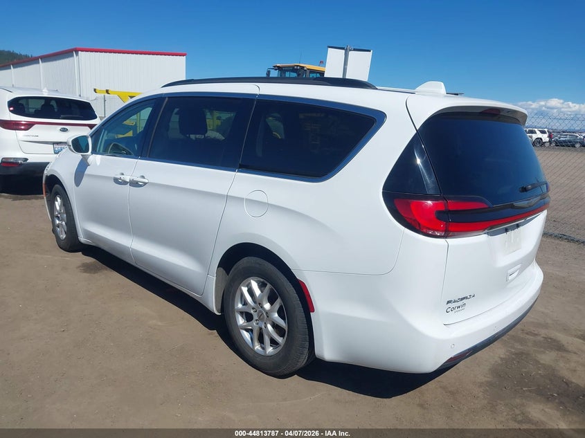 2022 Chrysler Pacifica Touring L
