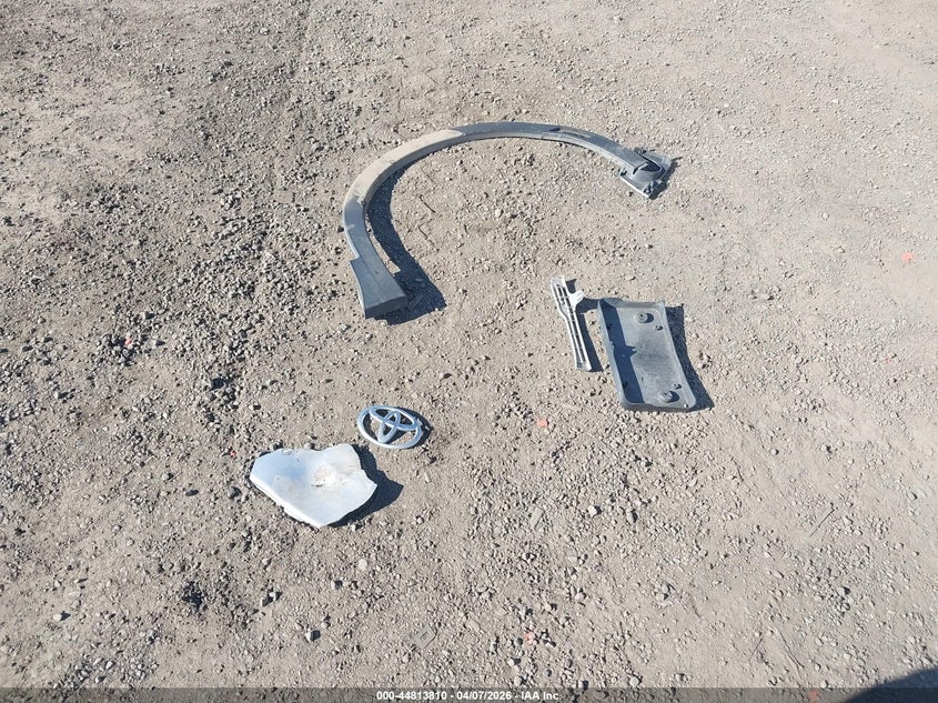 2020 Cadillac Xt4 Awd Luxury VIN: 1GYFZBR48LF121811 Lot: 44813810