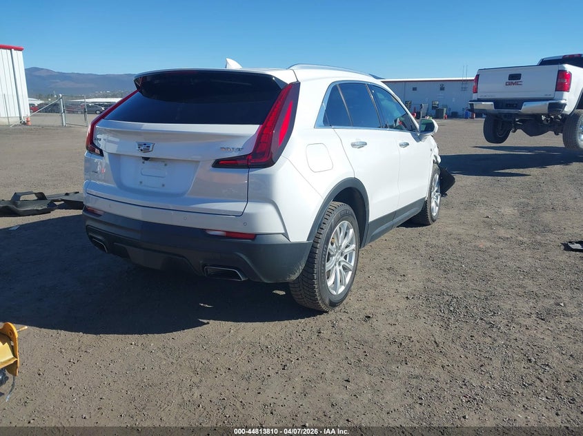 2020 Cadillac Xt4 Awd Luxury VIN: 1GYFZBR48LF121811 Lot: 44813810