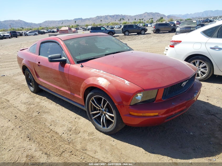 2007 Ford Mustang V6 Deluxe/V6 Premium