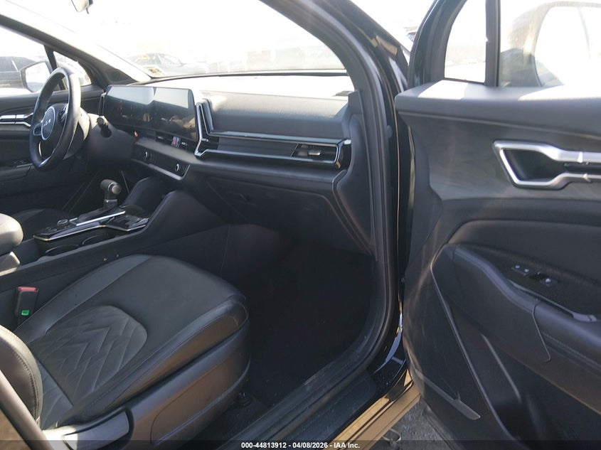 2024 KIA SPORTAGE auction photo 5