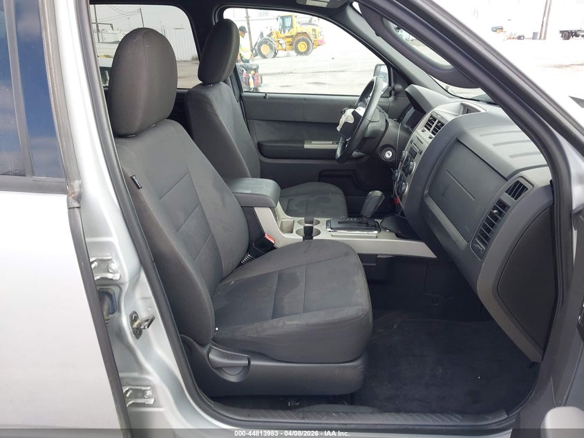 2012 Ford Escape 2.5 Xlt grey Lot 111044813983 Vin 1FMCU0D71CKA76534