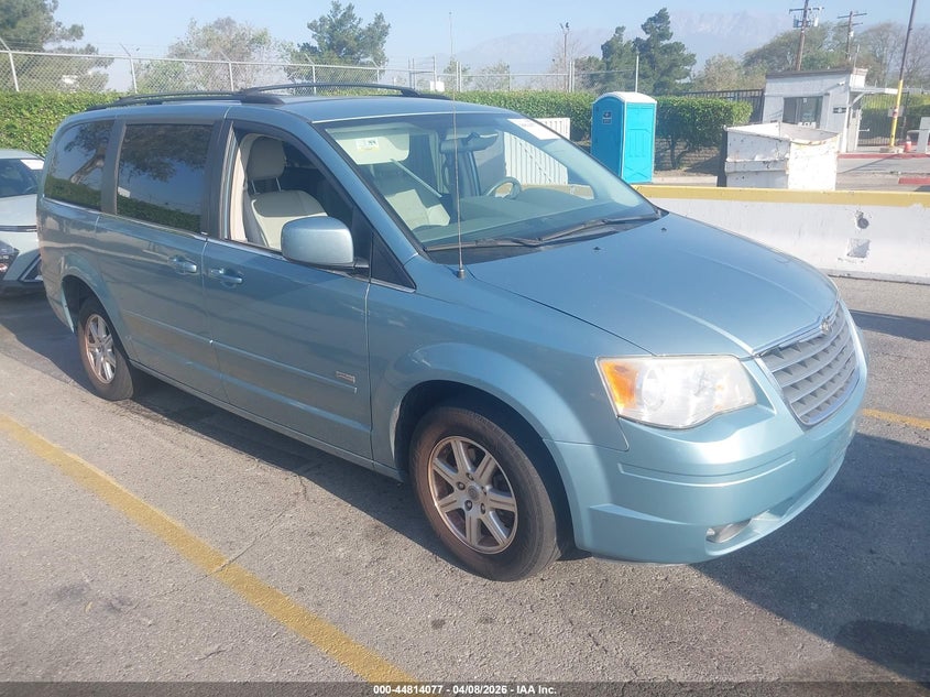 2008 Chrysler Town & Country Touring