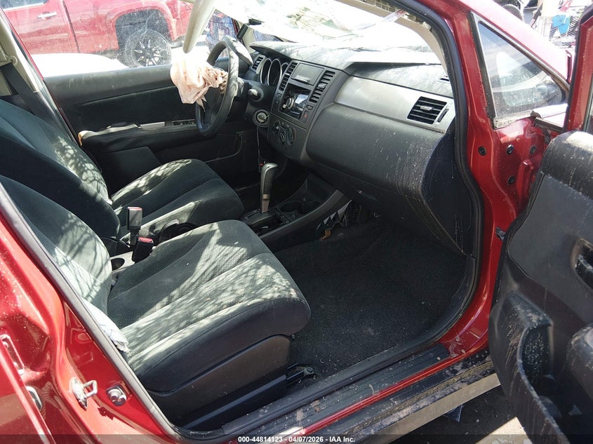 2010 Nissan Versa 1.8S