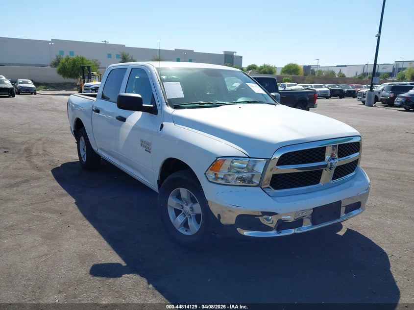 2022 Ram 1500 Classic Slt 4X2 5'7 Box