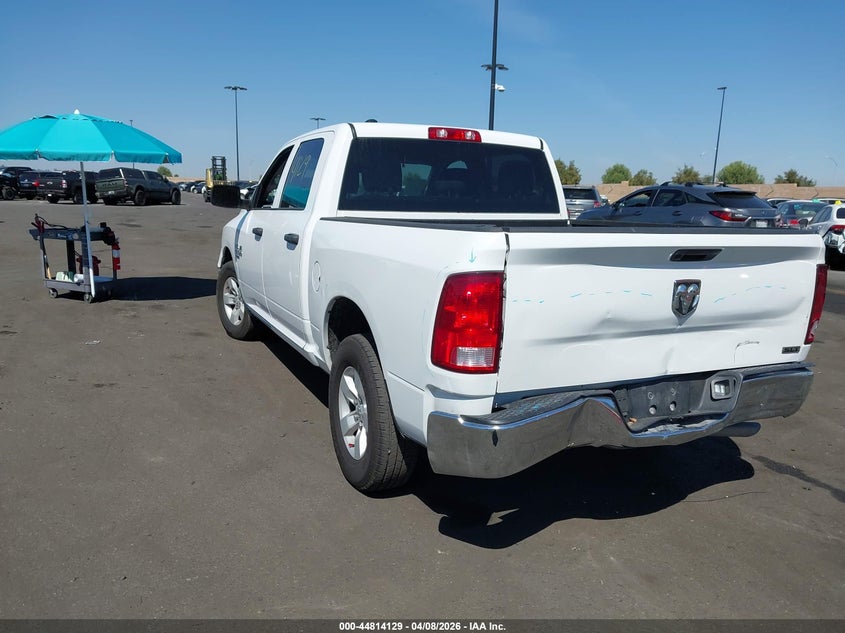 2022 Ram 1500 Classic Slt 4X2 5'7 Box