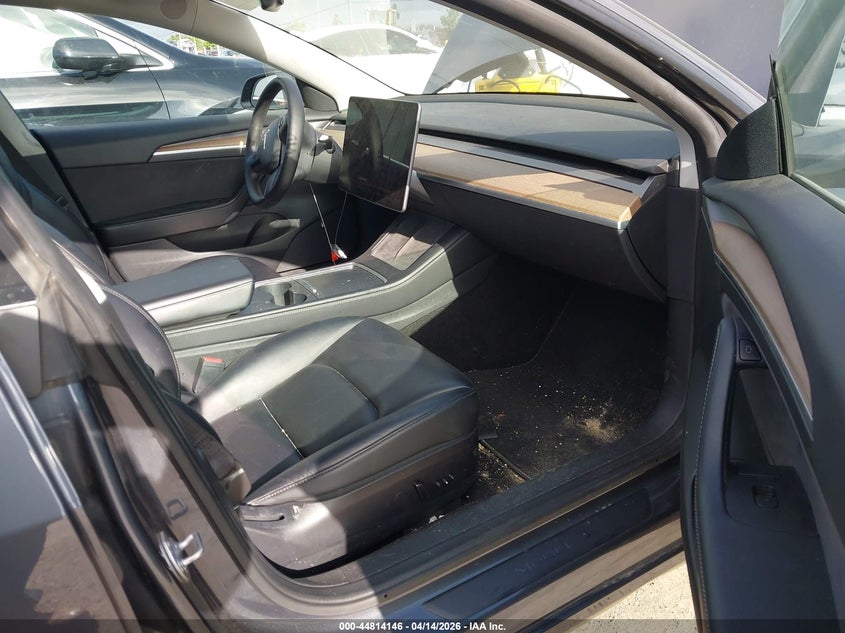 2022 Tesla Model 3 Long Range Dual Motor All-Wheel Drive