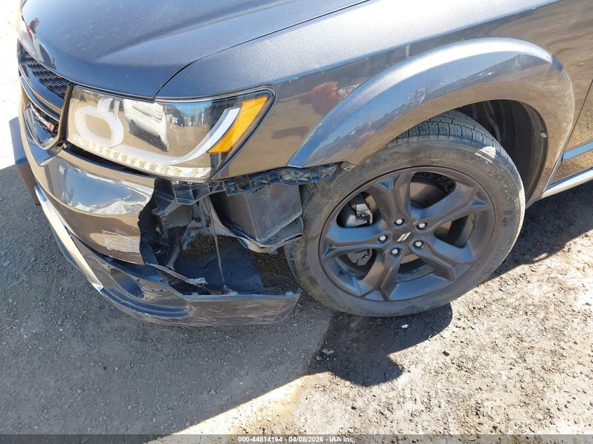 2018 Dodge Journey Crossroad Awd VIN: 3C4PDDGG9JT209495 Lot: 44814164