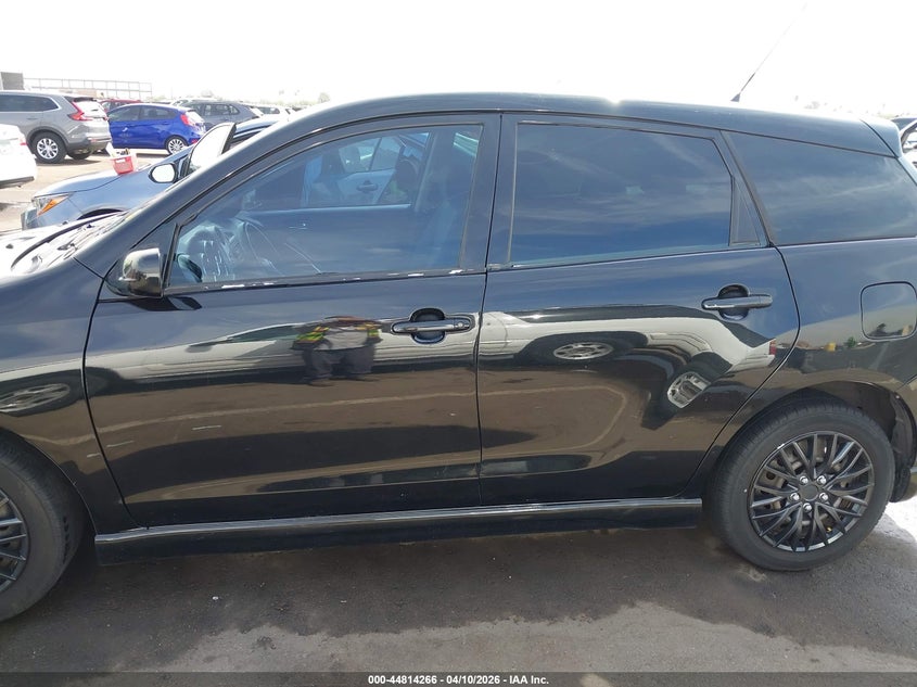 2005 Toyota Matrix Xr VIN: 2T1KR32E55C347636 Lot: 44814266