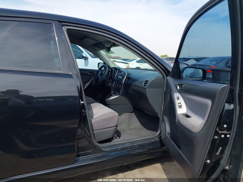 2005 Toyota Matrix Xr