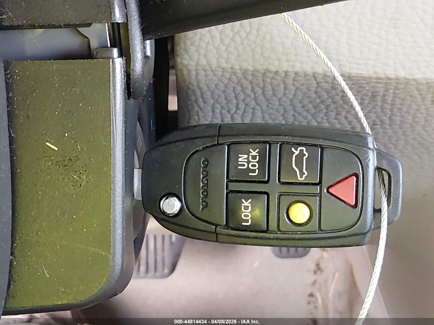 2008 Volvo S60 2.5T VIN: YV1RS592182676874 Lot: 44814434