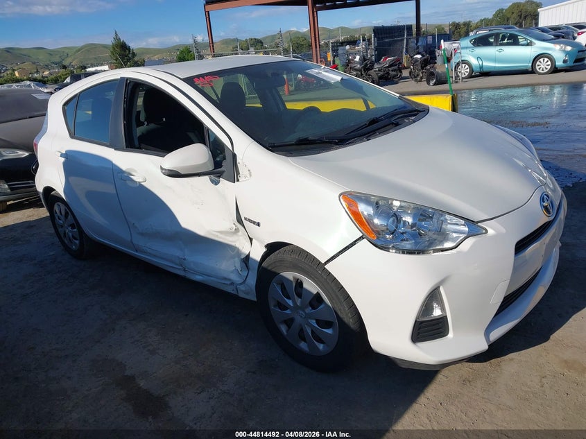 2014 Toyota Prius C Three