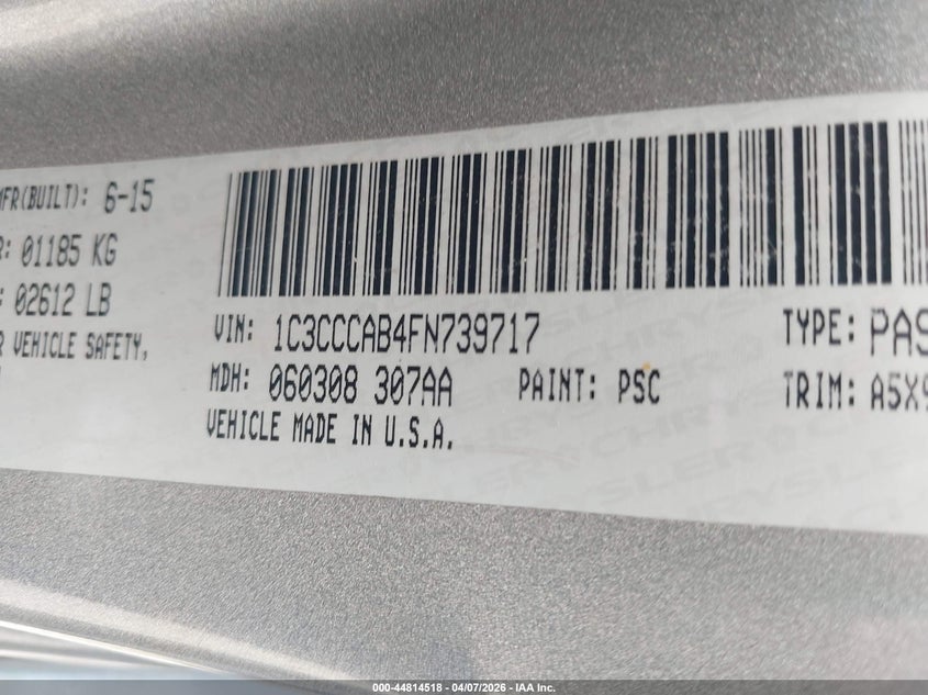 2015 CHRYSLER 200 LIMITED · Фото 9