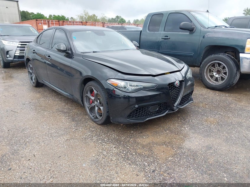 2019 ALFA ROMEO GIULIA SPORT AWD