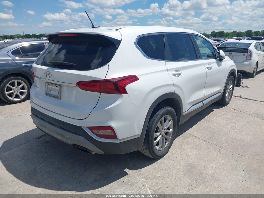 2019 Hyundai Santa Fe Se