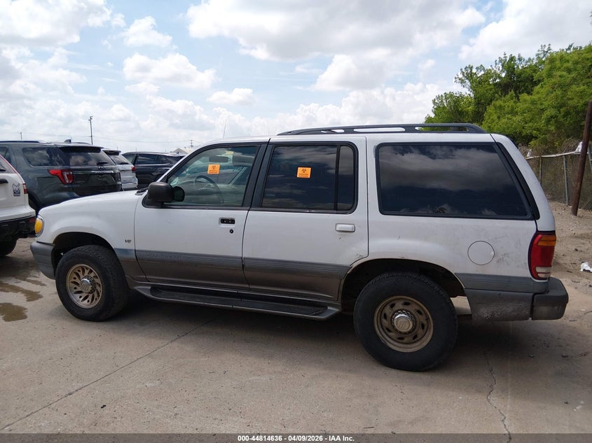 1998 Mercury Mountaineer VIN: 4M2ZU52P2WUJ10272 Lot: 44814636