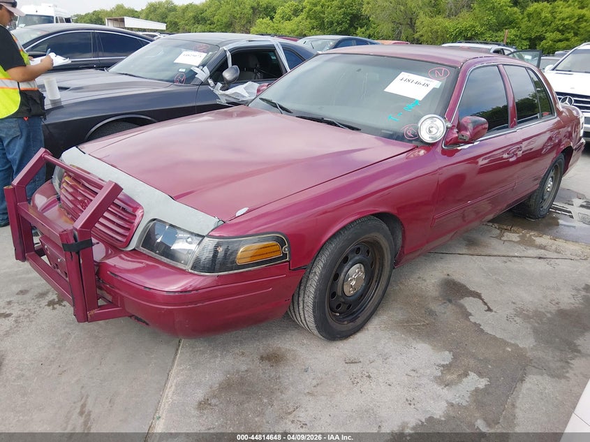 Vin: 2fabp7bv0ax118158, lot: 45311920, ford crown victoria police/police interceptor 20102